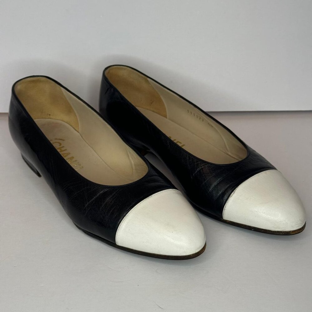 Chanel Mary Janes Ballet Flat - Picture 8 of 16